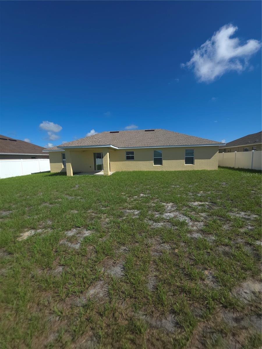 5082 Sw 91st Pl Property Photo 4