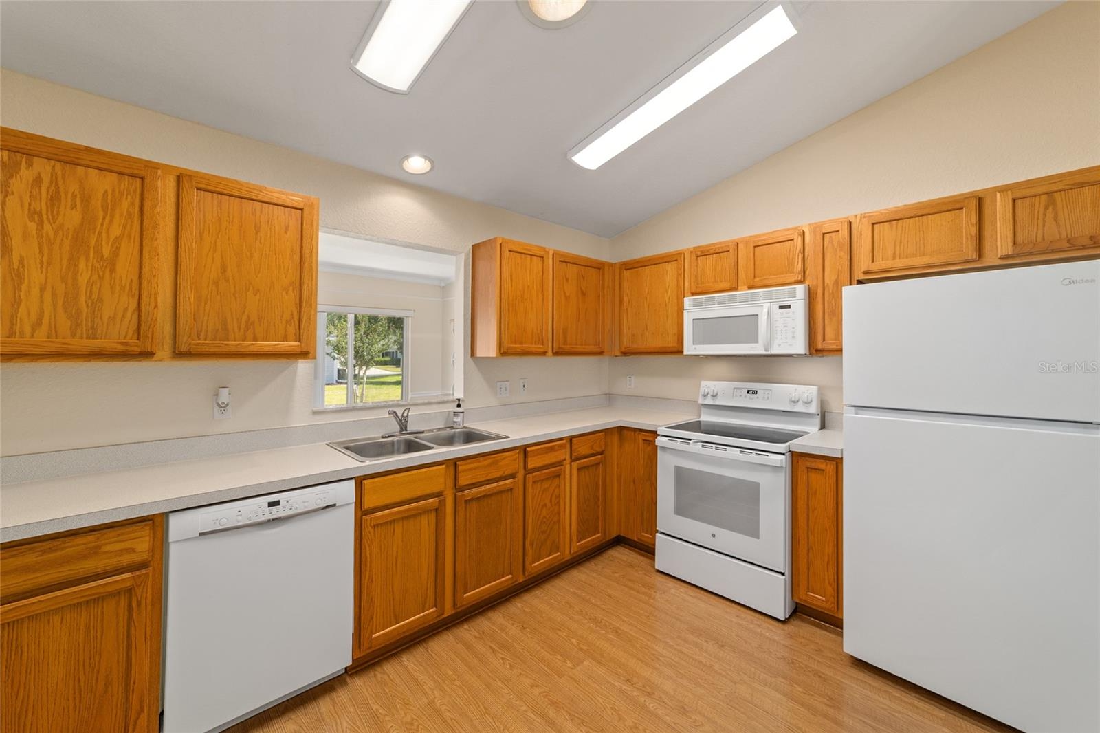 11283 Sw 139th Pl Property Photo 5