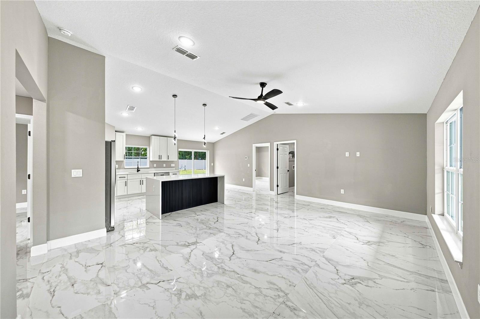 14919 Sw 24 Pl Property Photo 4