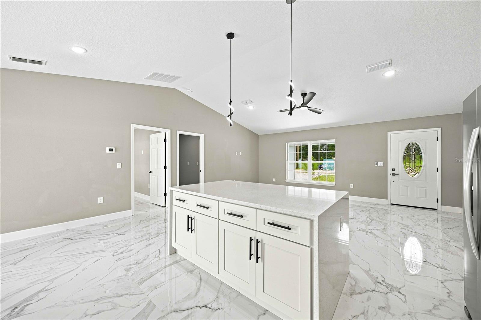 14919 Sw 24 Pl Property Photo 9
