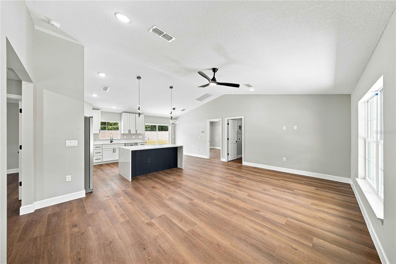 14941 Sw 24 Pl Property Photo 4