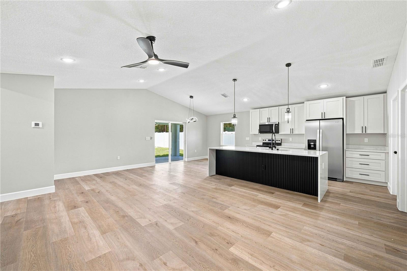 14957 Sw 24 Pl Property Photo 5