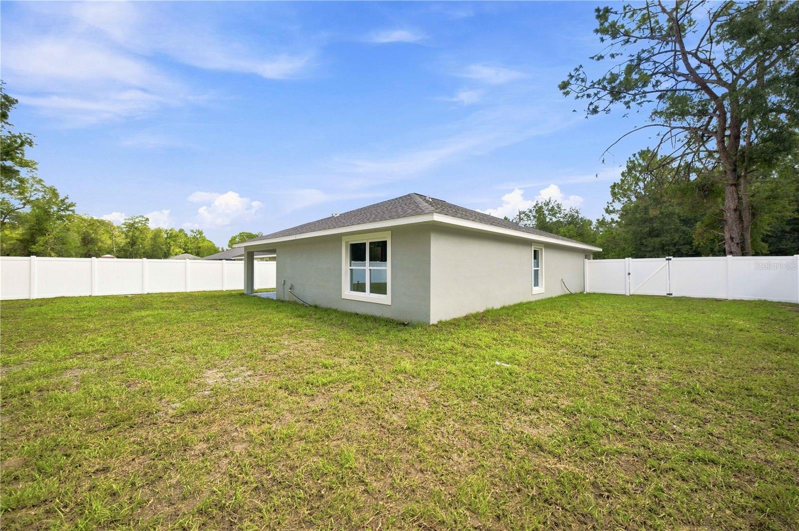 14957 Sw 24 Pl Property Photo 27