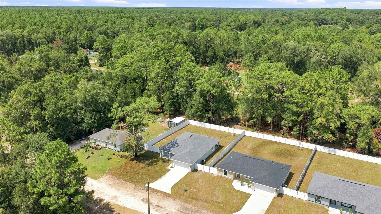 14957 Sw 24 Pl Property Photo 32