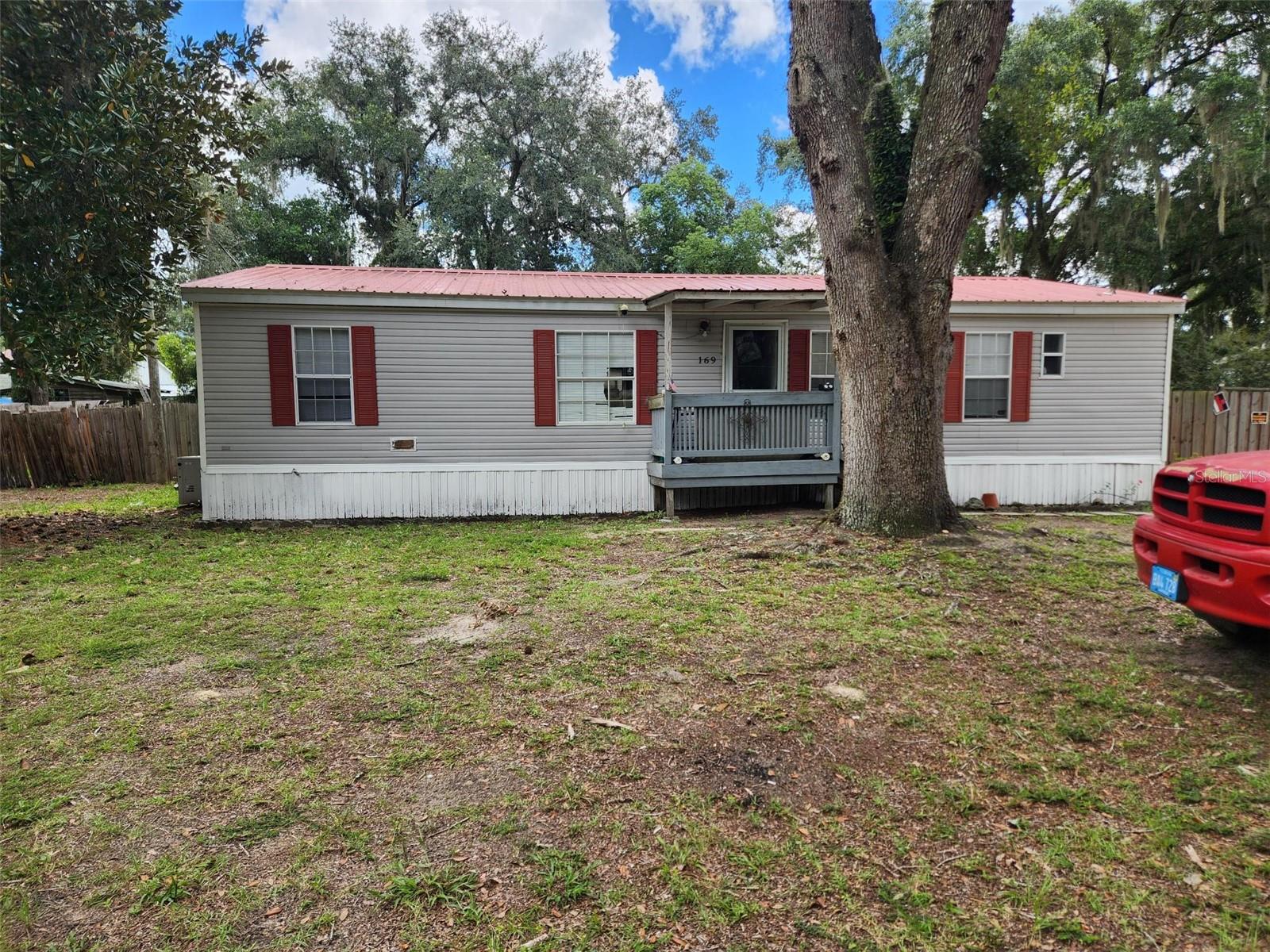 169 Ne 166 Ct Property Photo 2