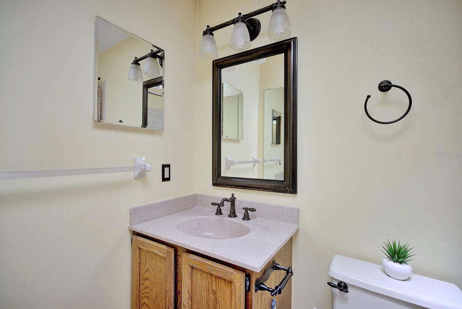 5324 Lafayette Ave Property Photo 22