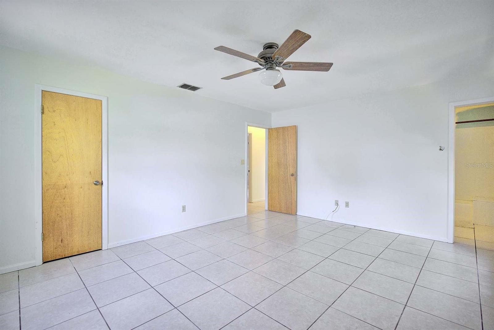 5324 Lafayette Ave Property Photo 30