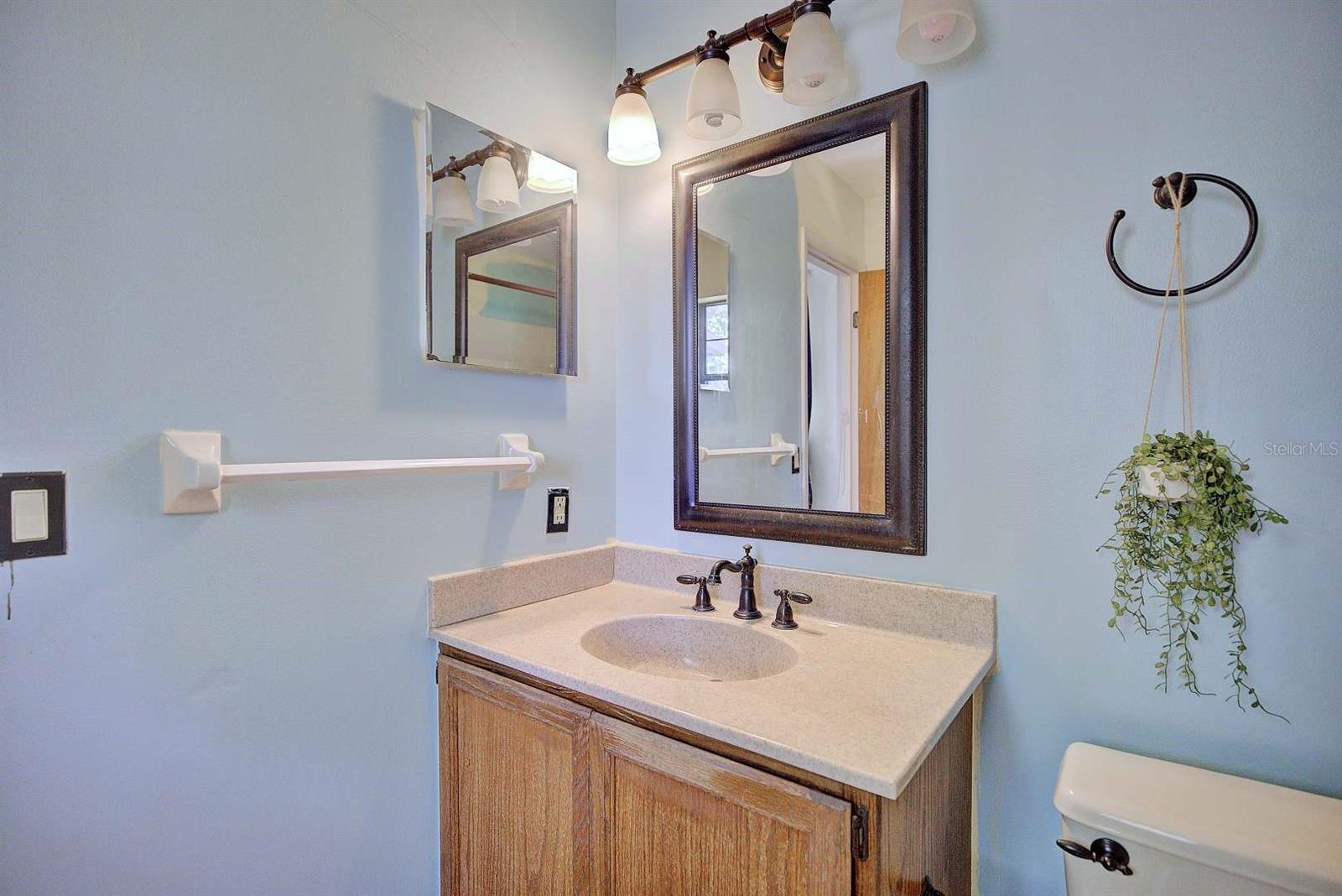 5324 Lafayette Ave Property Photo 32