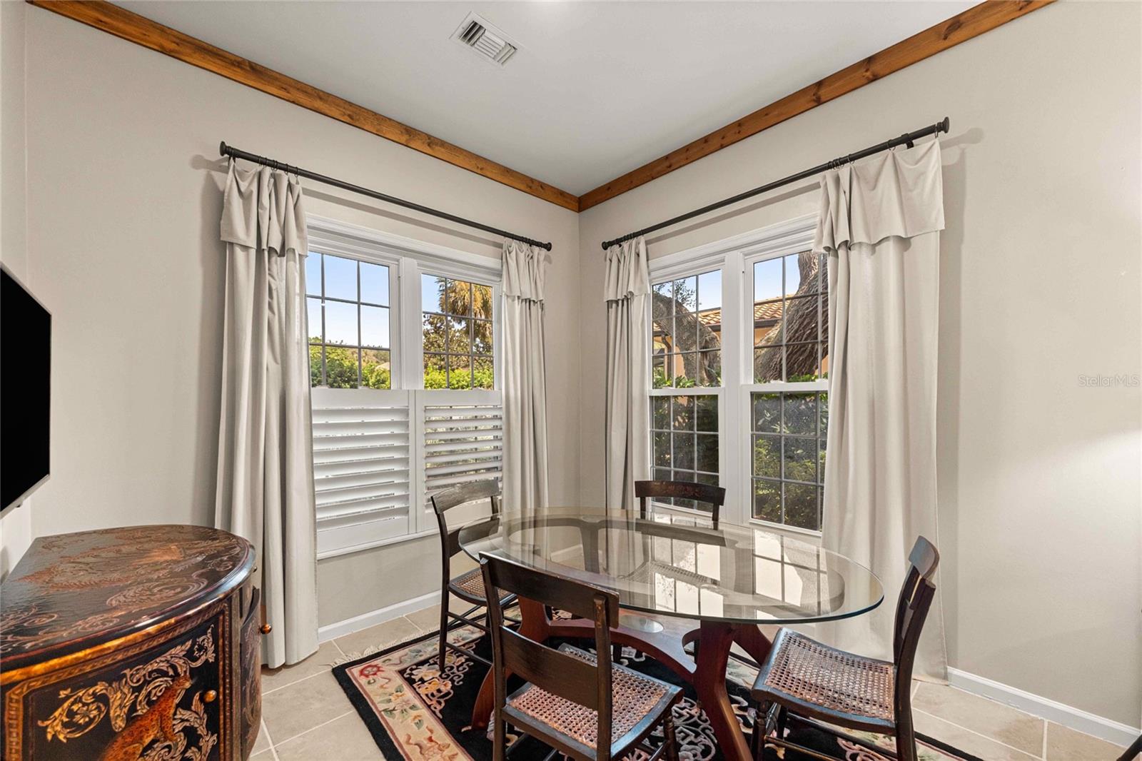 1248 Avenida De Las Casas Property Photo 8