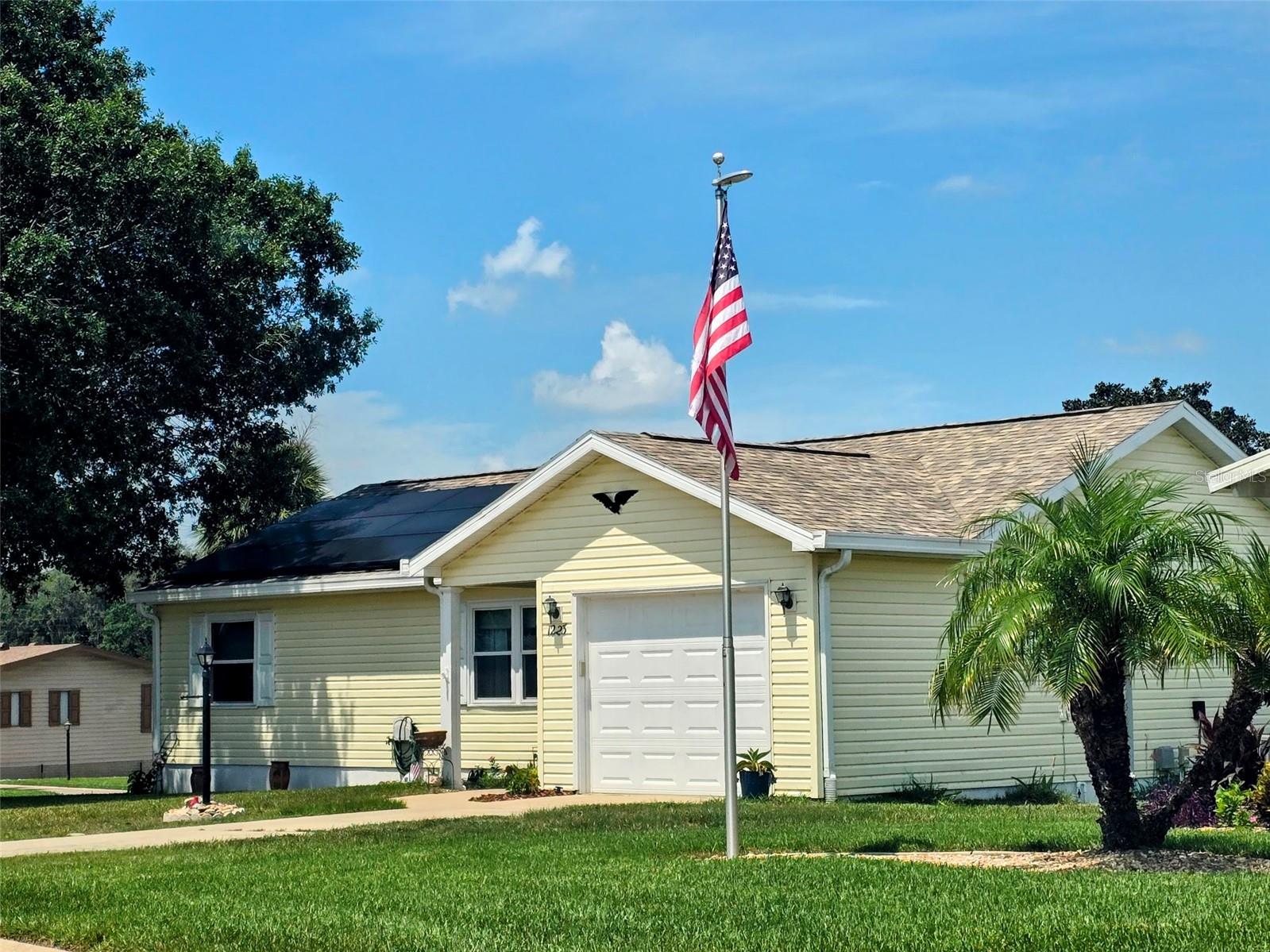 1223 Tarpon Ln Property Photo 2