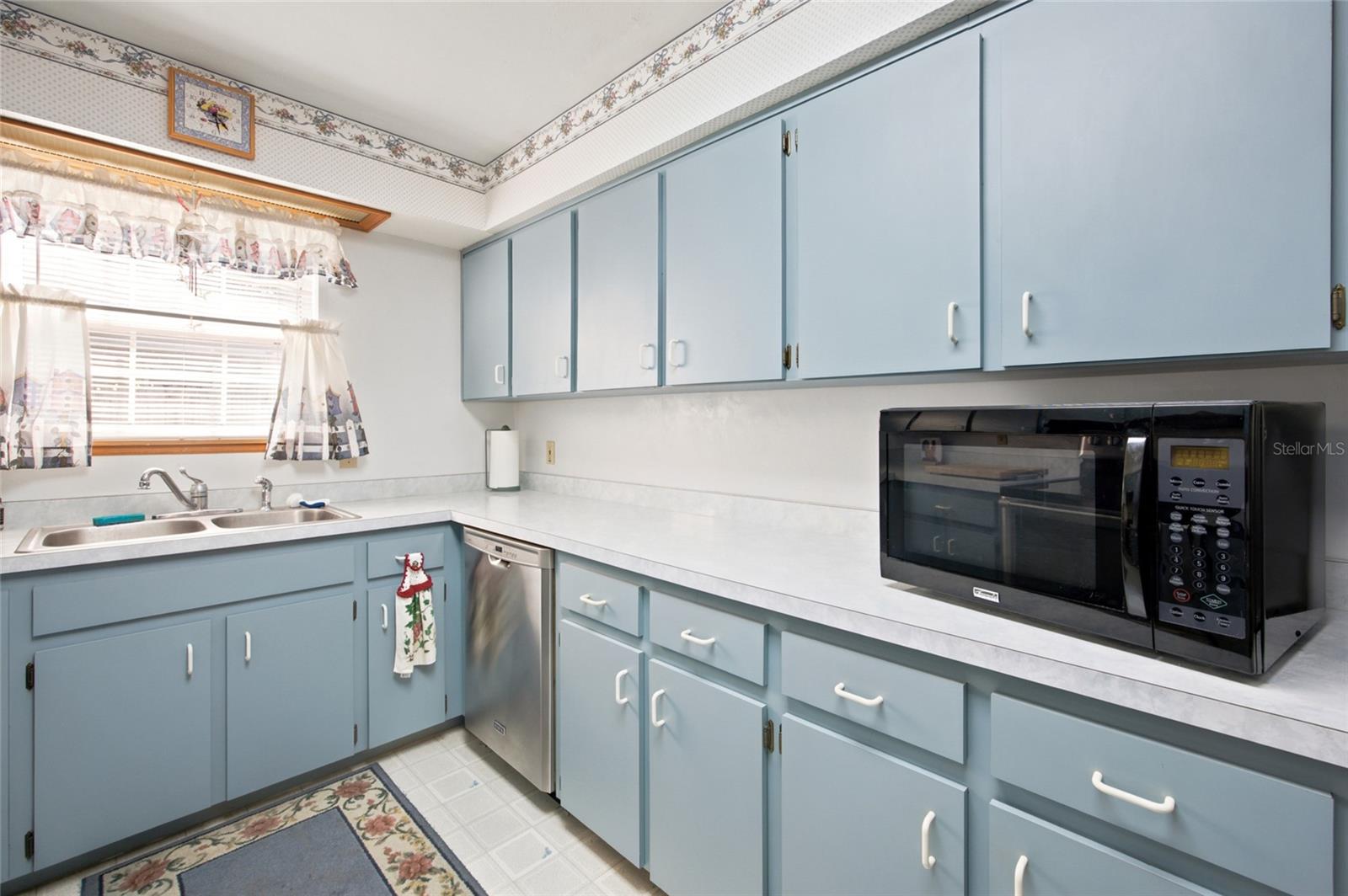 36 Almond Trl Property Photo 18