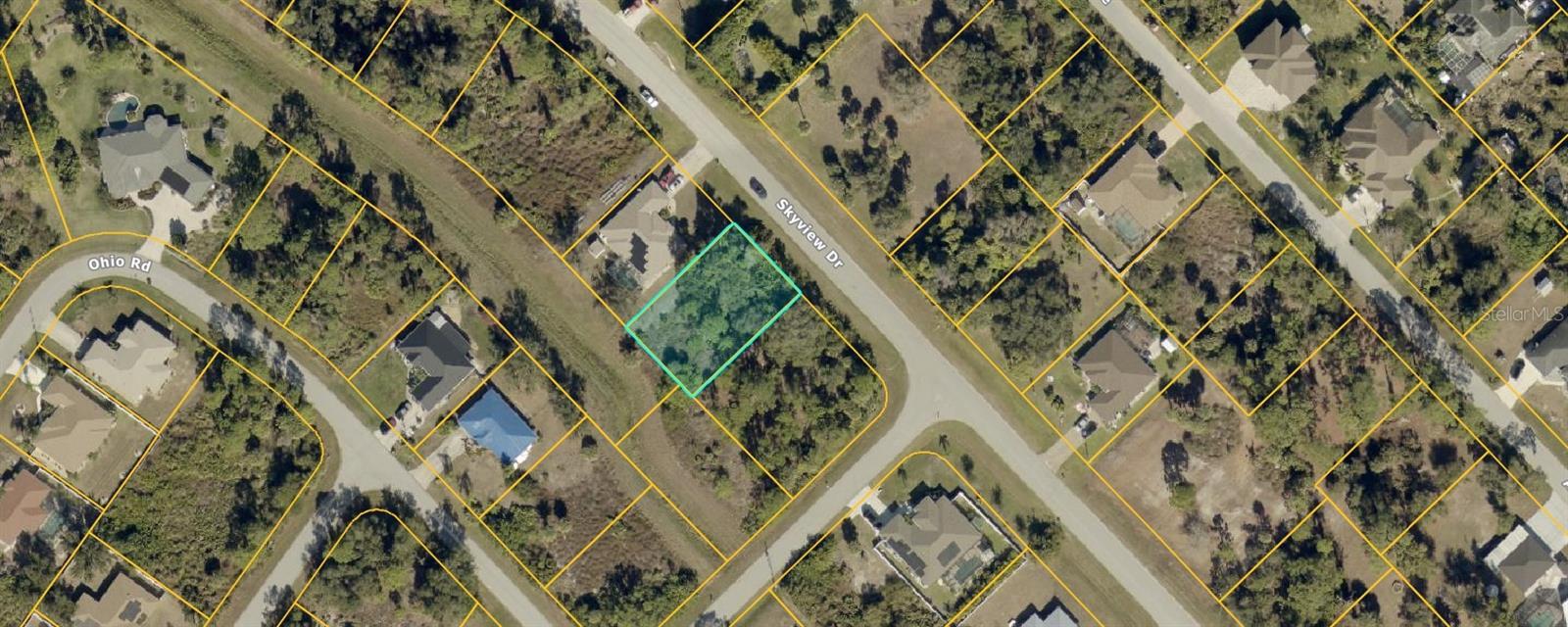 Skyview Dr Property Photo 1