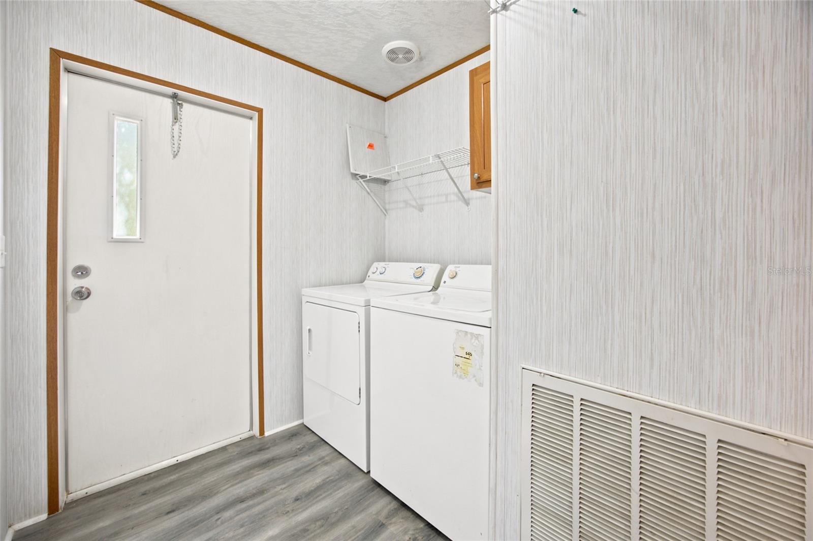 10265 Se 165th Pl Property Photo 4