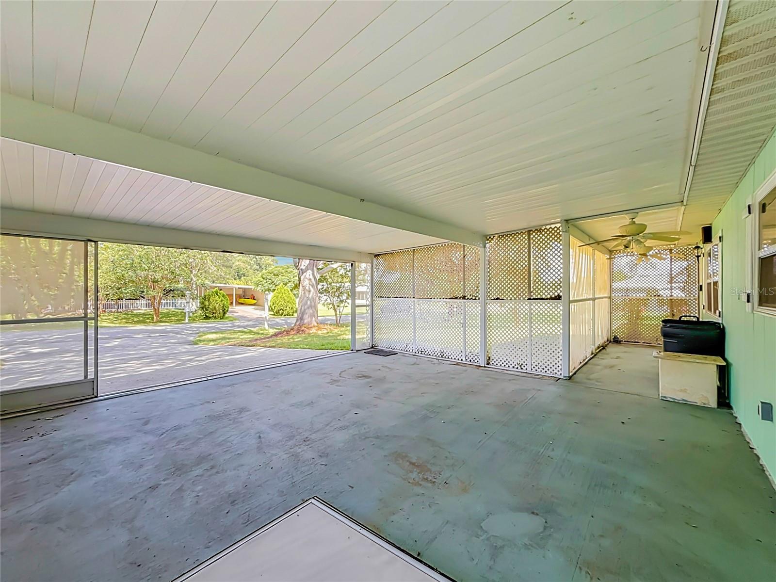 10035 Sw 91st Ter Property Photo 4