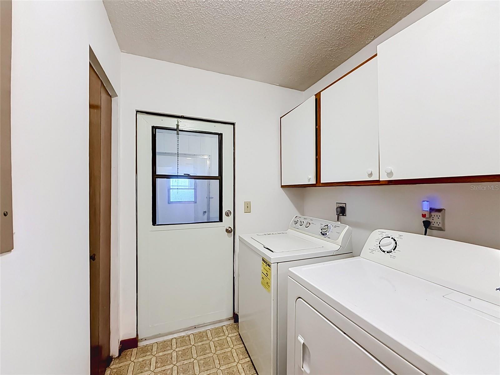 10035 Sw 91st Ter Property Photo 37