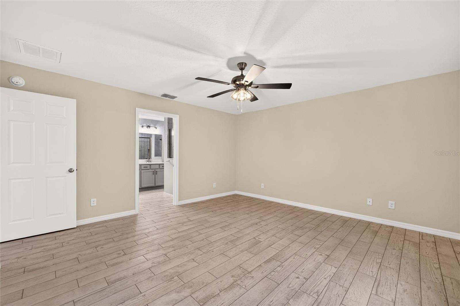 34 Hemlock Circle Way Property Photo 24