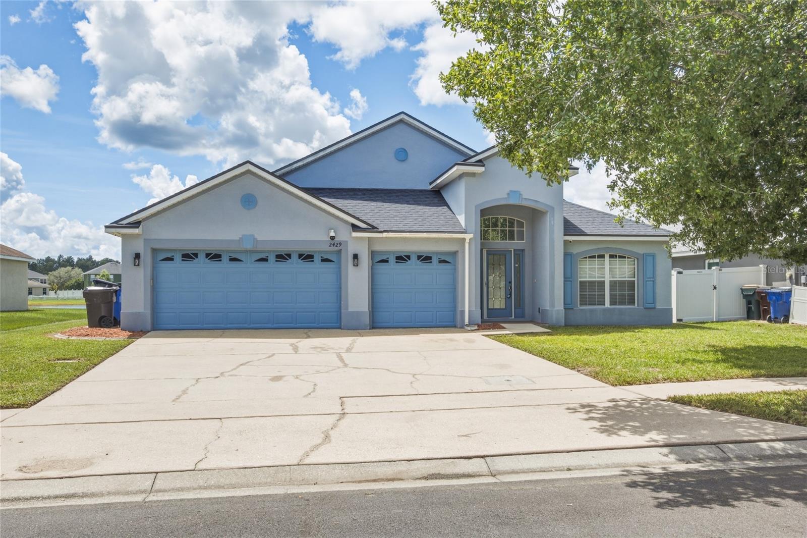 2429 Deer Creek Blvd Property Photo 1