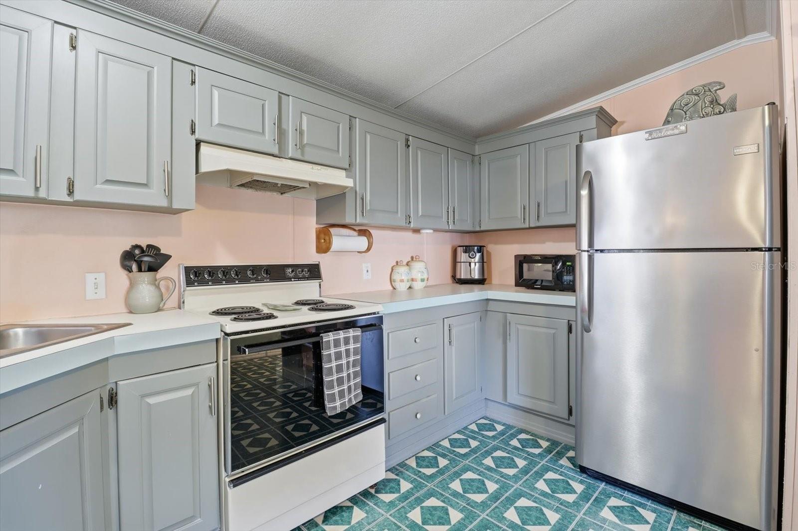 24 62nd St Property Photo 17