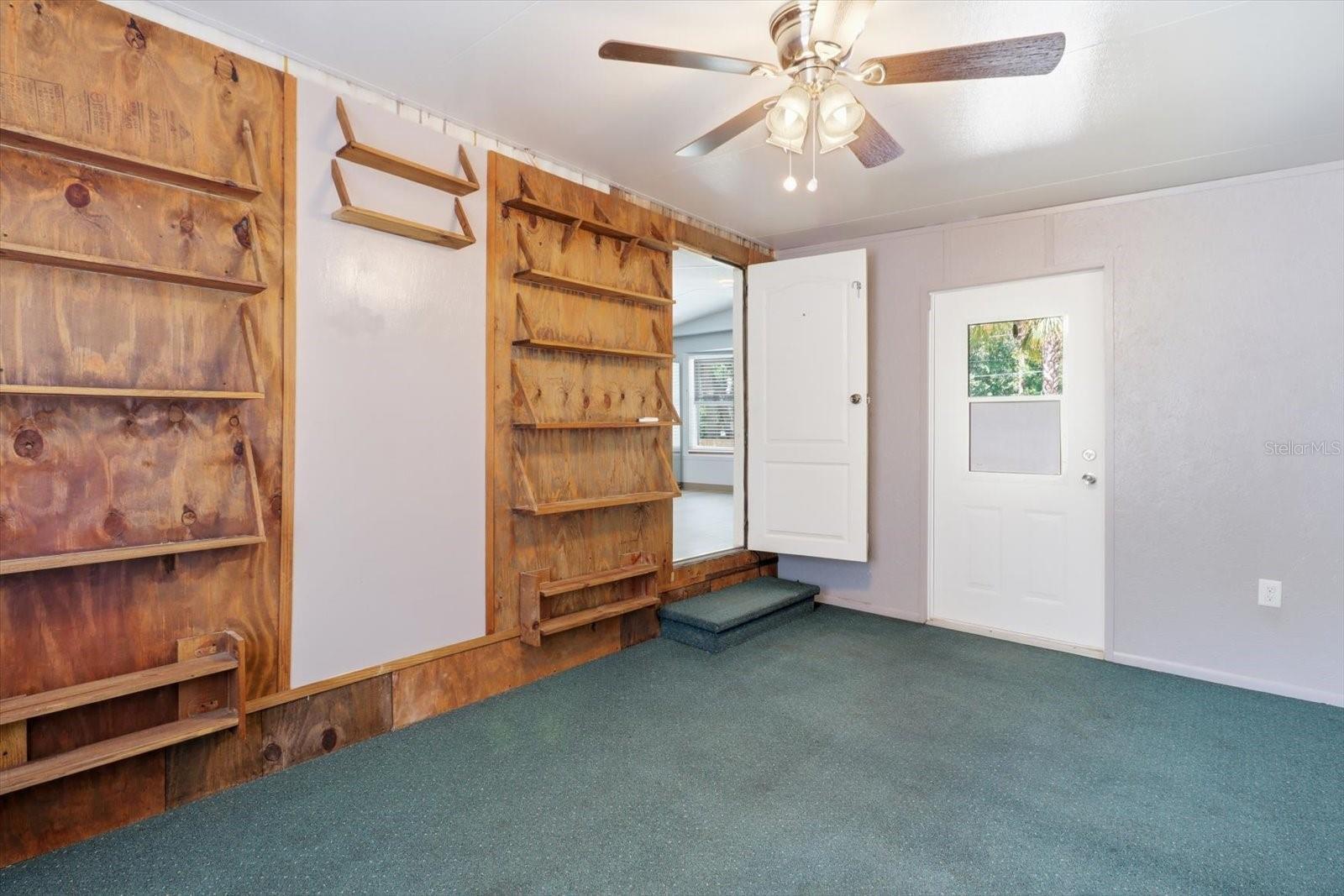 3496 S Arundel Ter Property Photo 9