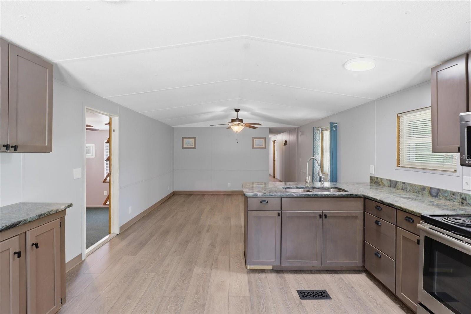 3496 S Arundel Ter Property Photo 17