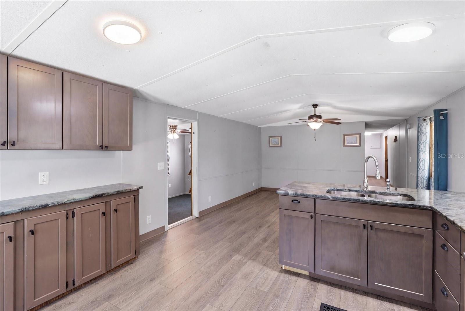 3496 S Arundel Ter Property Photo 18