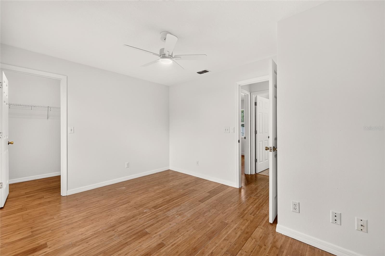 3826 Ne 5th Ter Property Photo 30