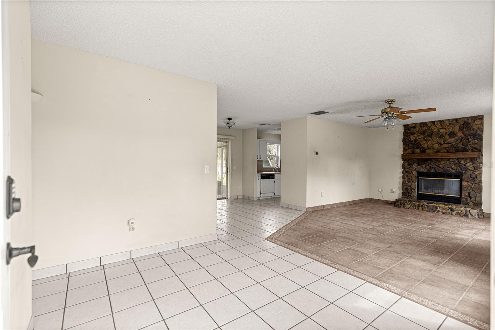 3805 Se 139th St Property Photo 3