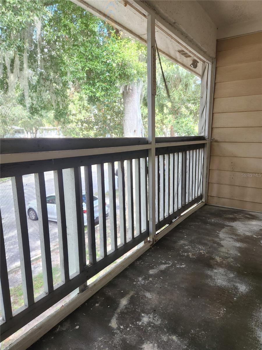 8215 Fairways Cir #g202 Property Photo 15