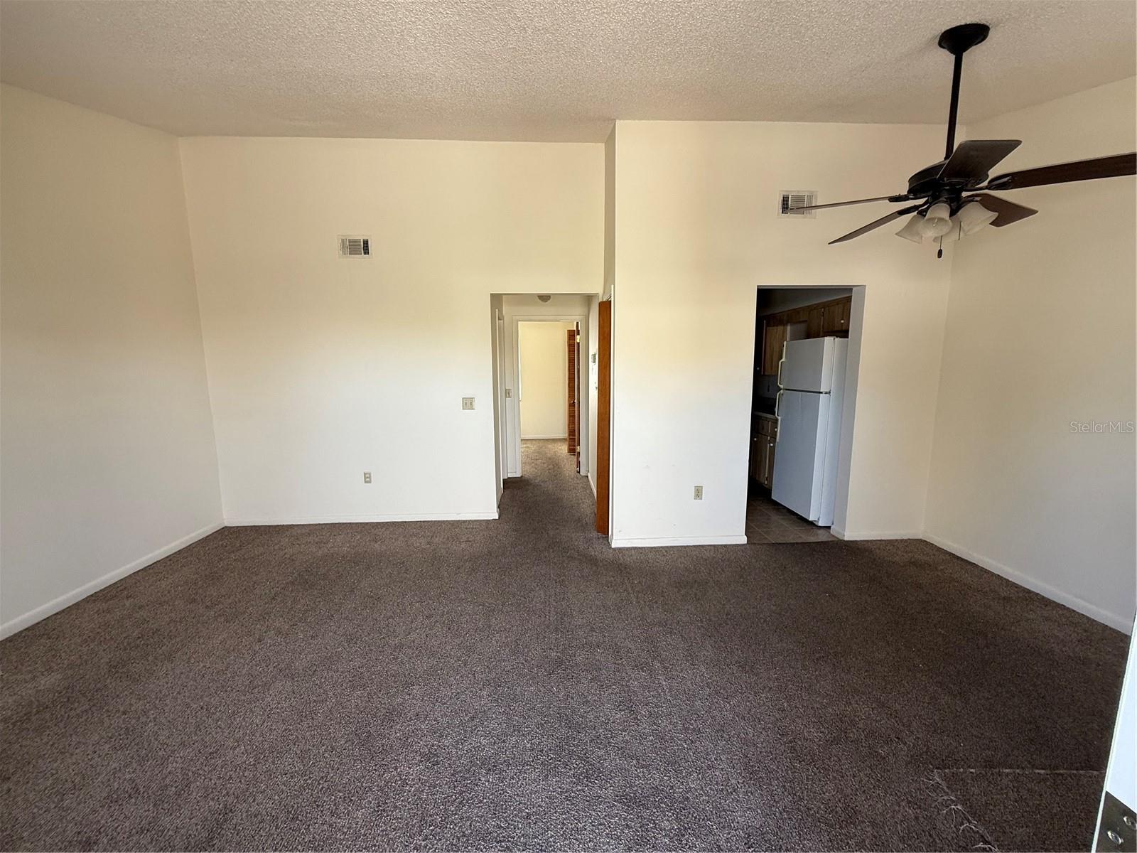 3032 Se 5th Ter #a Property Photo 4