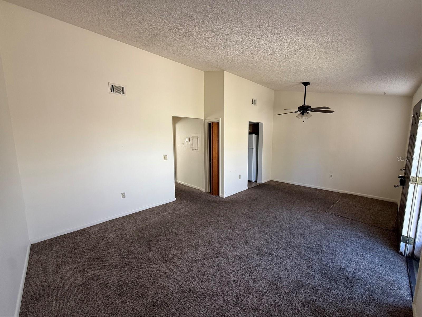 3032 Se 5th Ter #a Property Photo 5