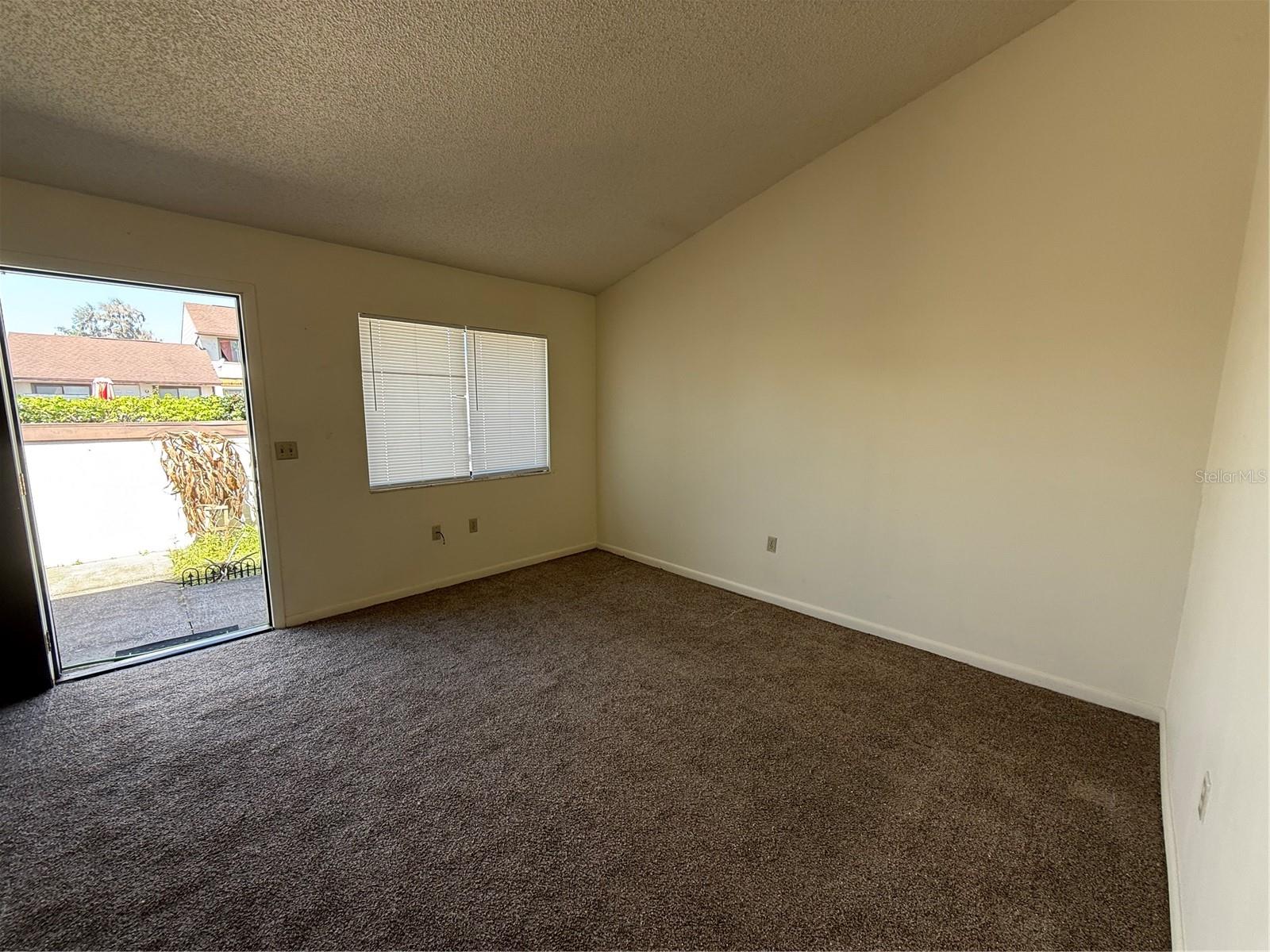 3032 Se 5th Ter #a Property Photo 11