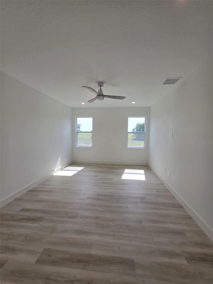 17951 Se 62nd St Property Photo 17