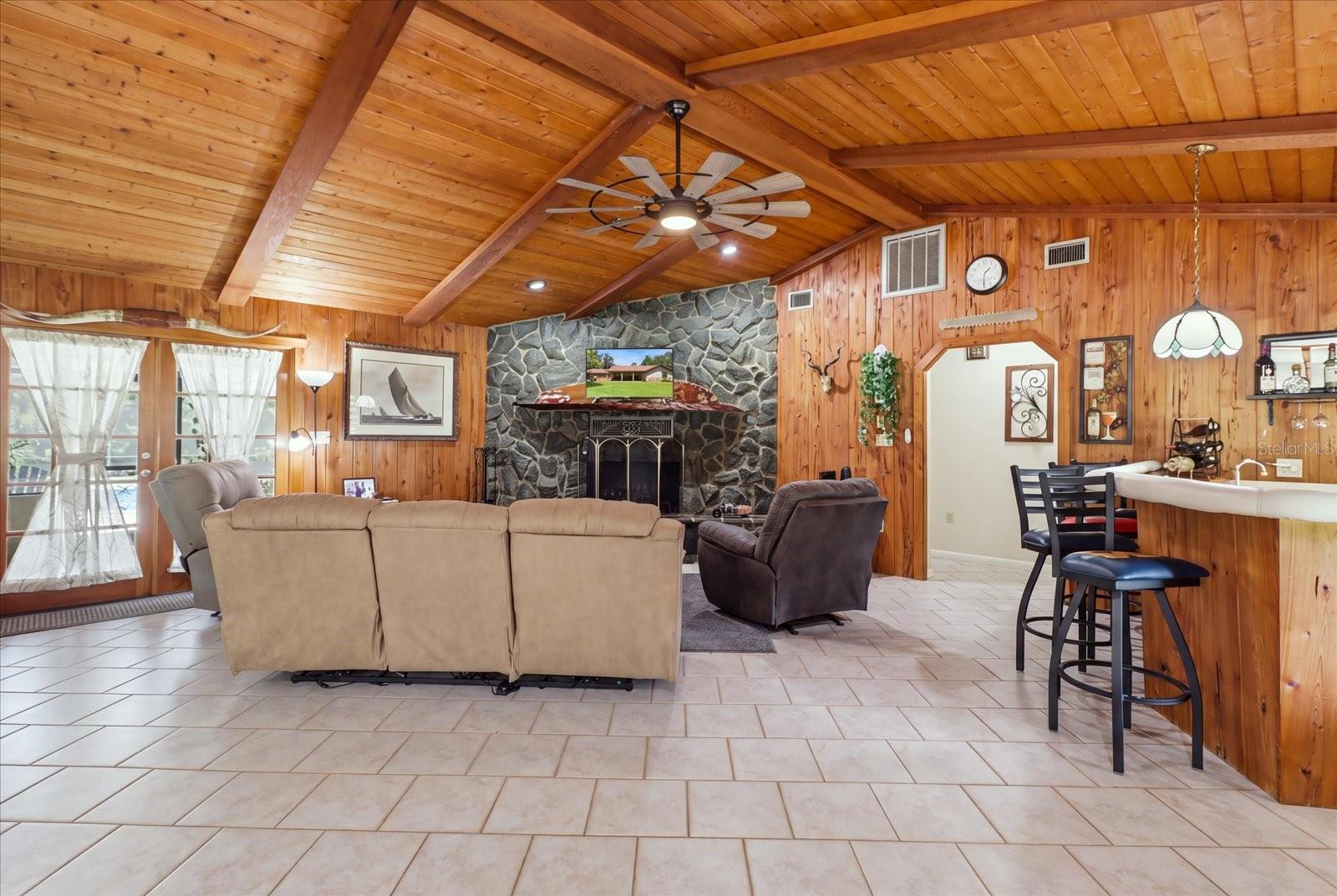 10265 W Springtree Ln Property Photo 12