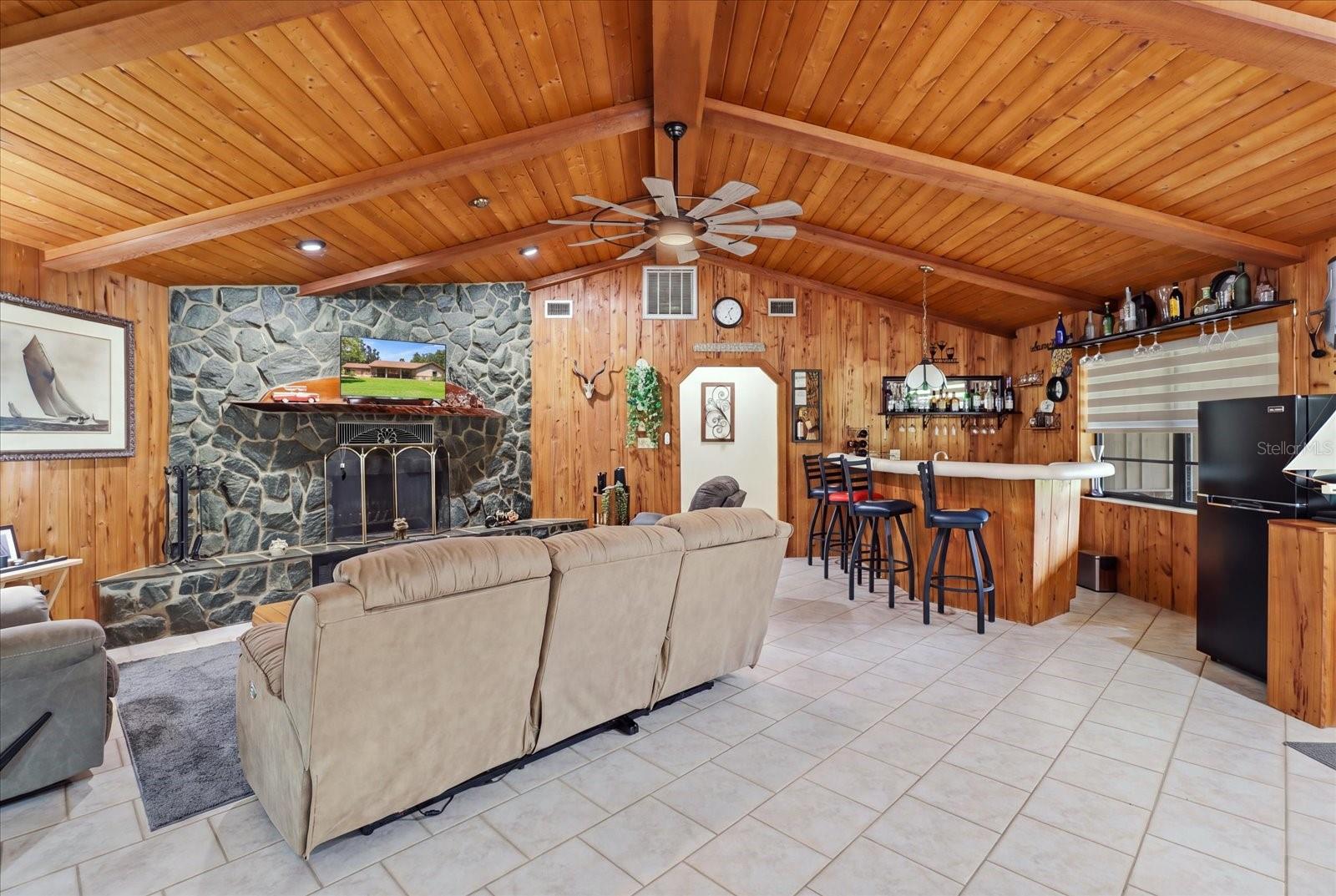 10265 W Springtree Ln Property Photo 13
