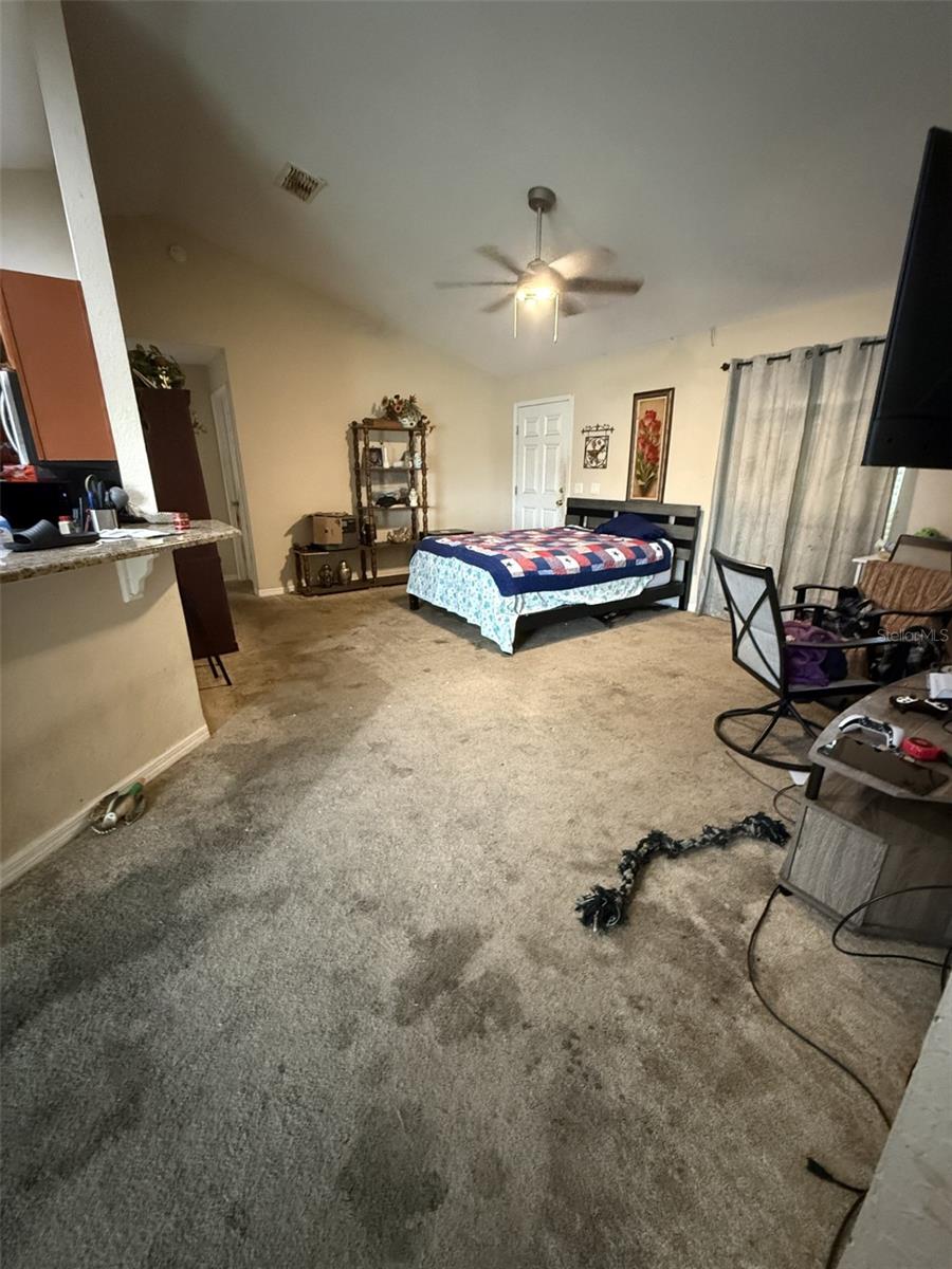 36 Walnut Dr Property Photo 2