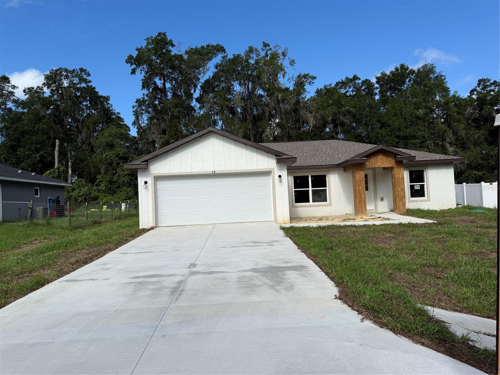 38 LOCUST RUN RADL