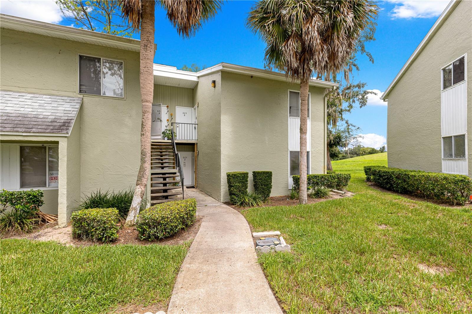 624 Fairways Cir #a Property Photo 3