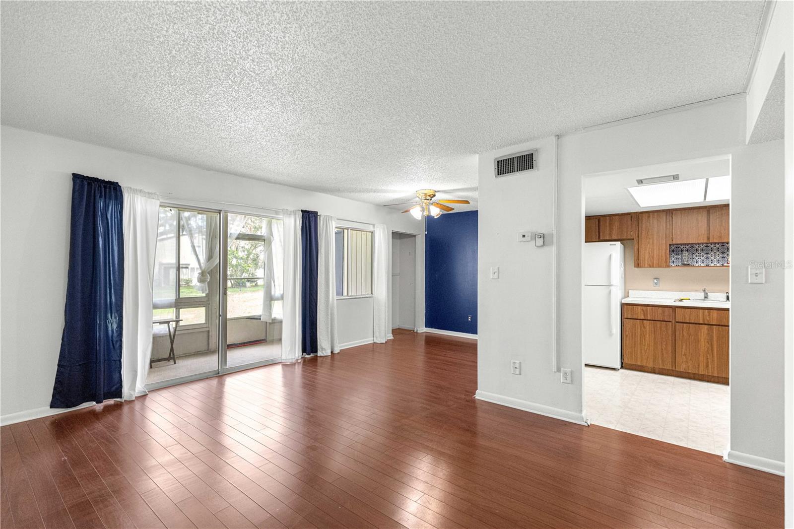 624 Fairways Cir #a Property Photo 16