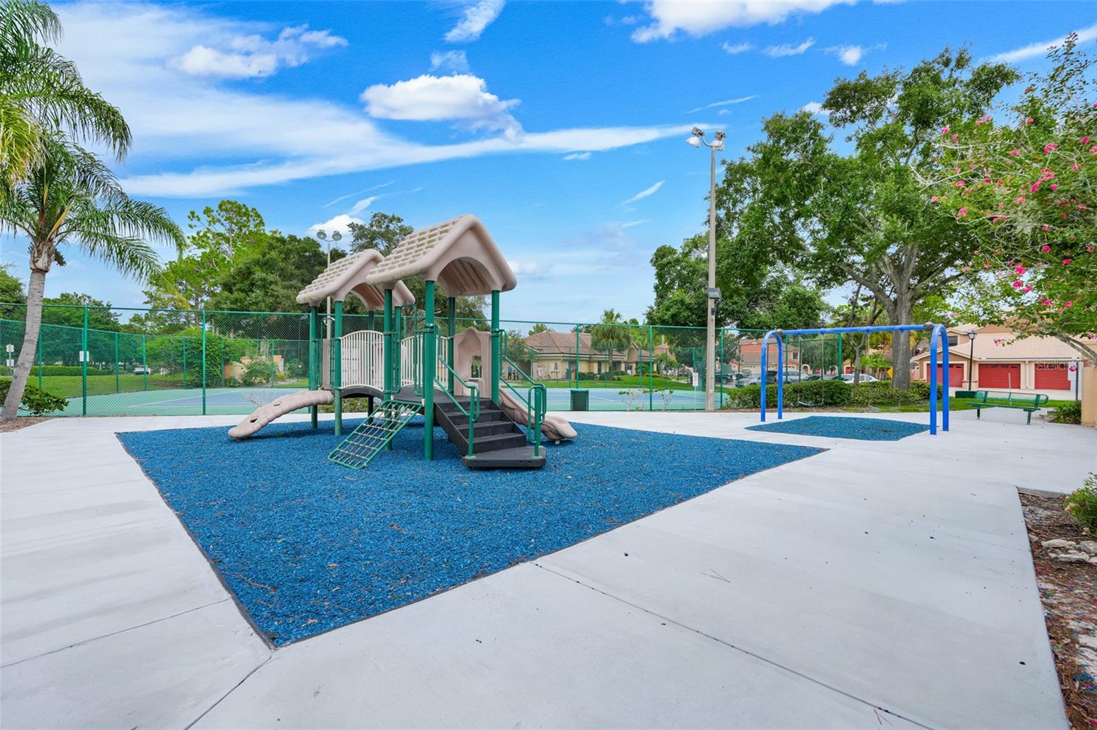 7661 Sugar Bend Dr #7661 Property Photo 25