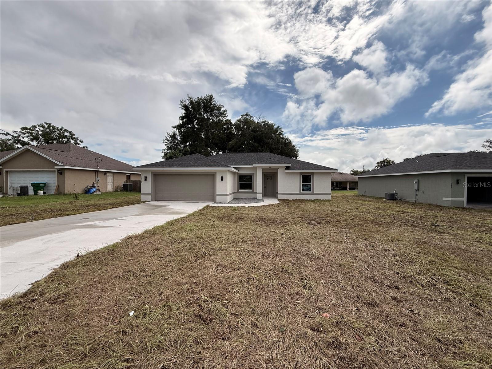 13765 SE 40TH TER Property Photo 1
