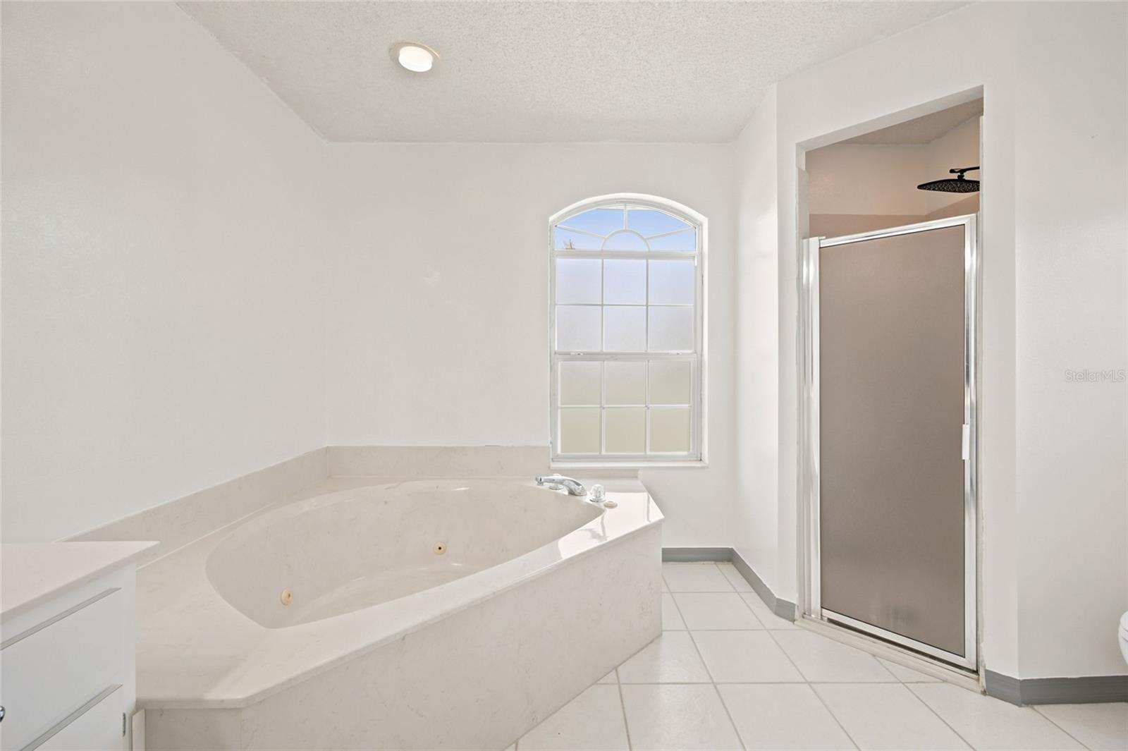 13677 Sw 40th Avenue Rd Property Photo 32