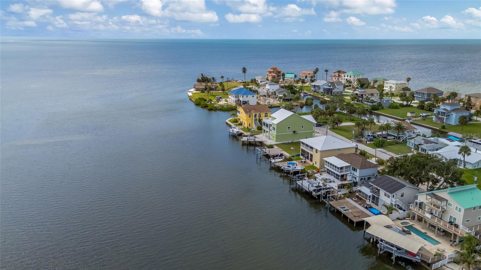 6522 Seaview Blvd Property Photo 16