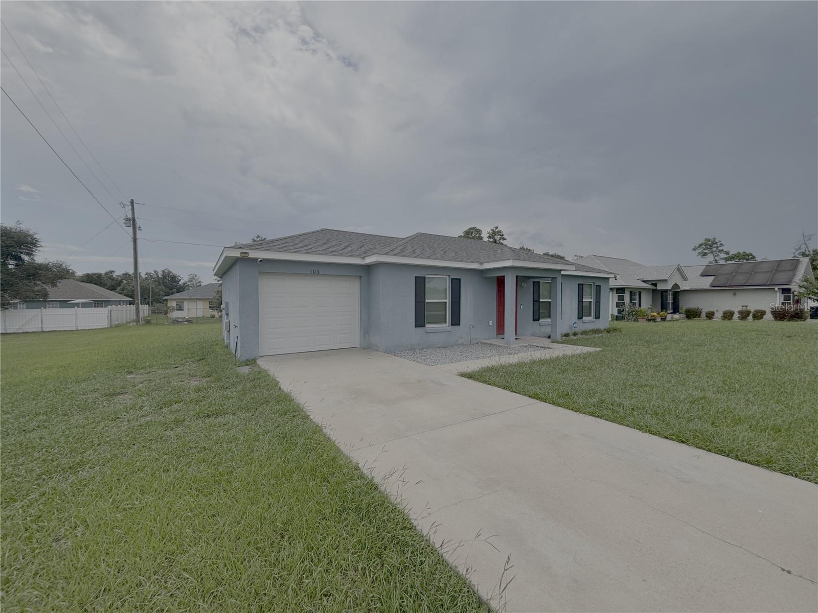 103 Marion Oaks Dr Property Photo 2