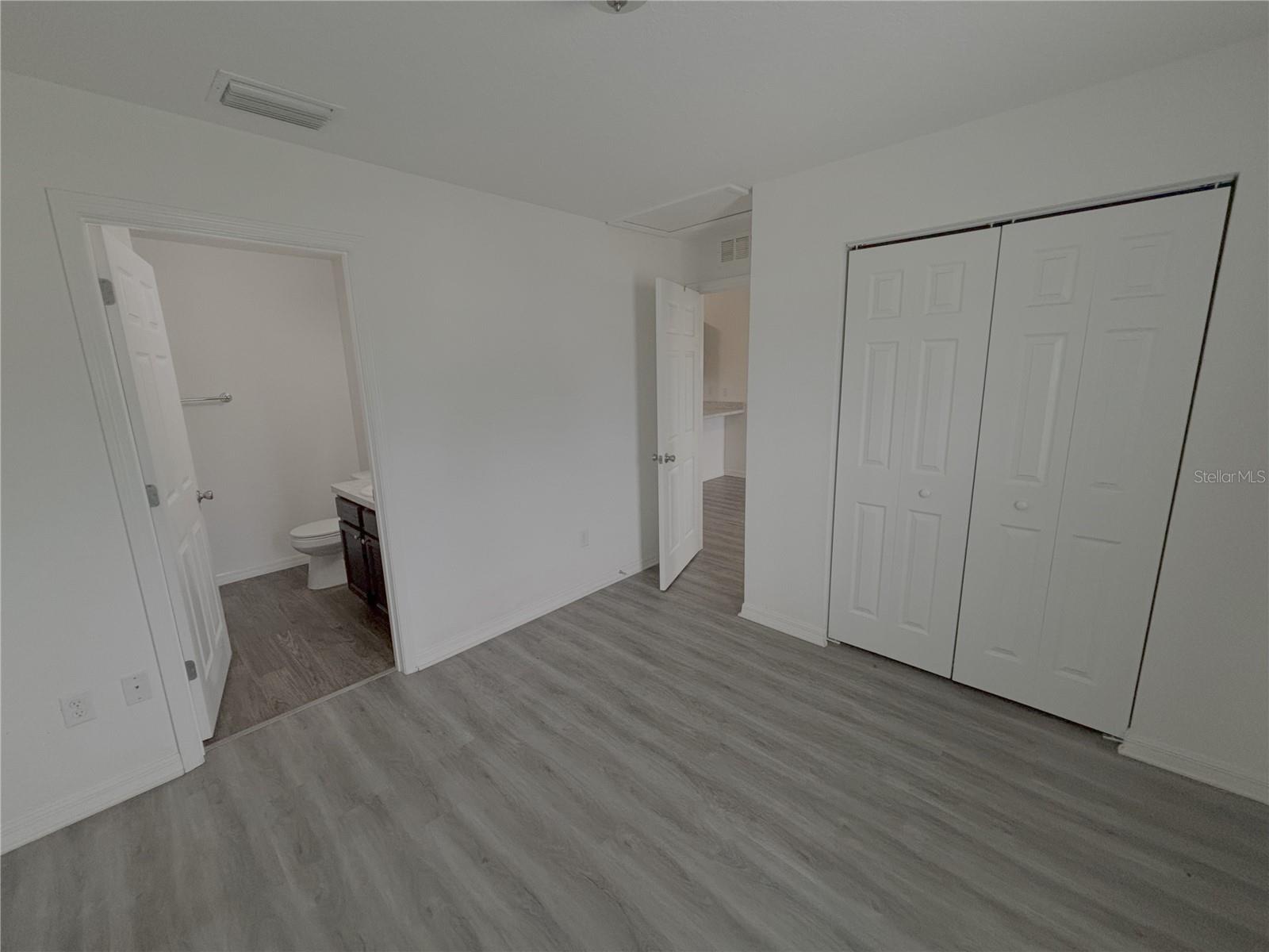 103 Marion Oaks Dr Property Photo 16