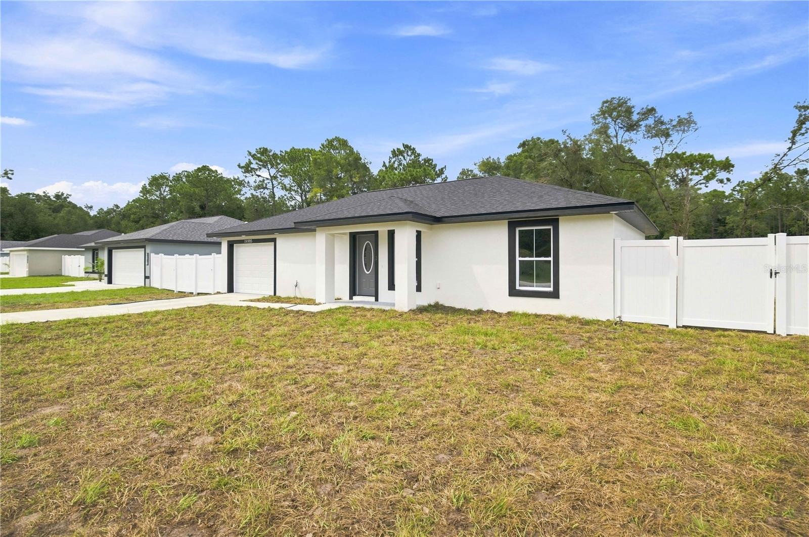14905 Sw 24 Pl Property Photo 3