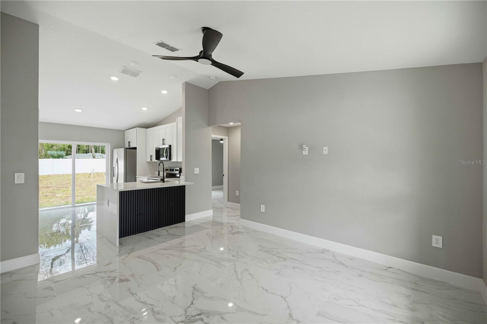 14905 Sw 24 Pl Property Photo 4