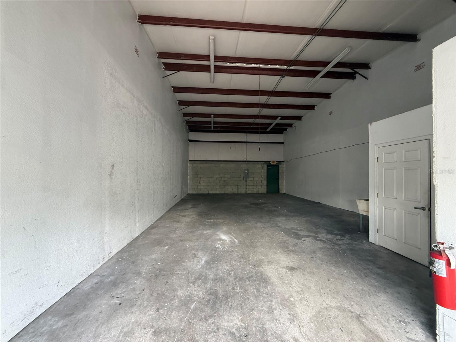 2501 Sw 57th Ave #202 Property Photo 4