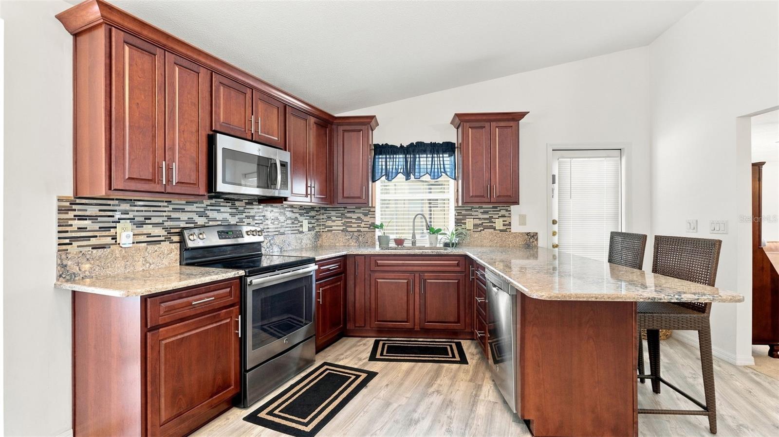 1140 S Softwind Loop Property Photo 29