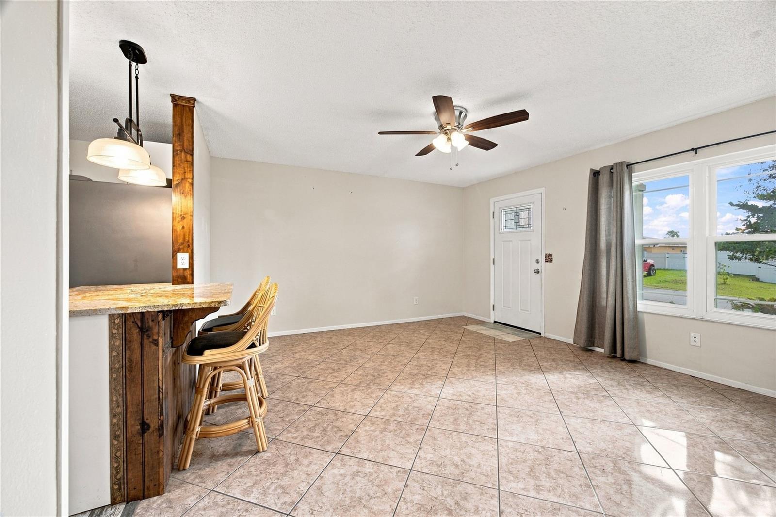 6 Hickory Track Way Property Photo 6