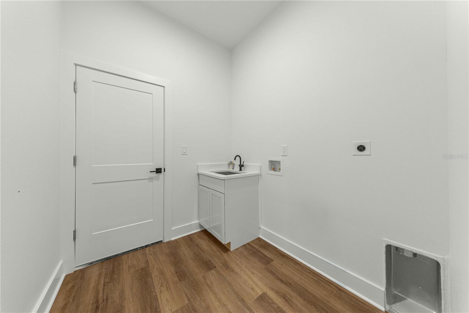 162 W Romany Loop Property Photo 44